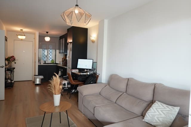 2 bedroom Apartment for sale in Marbella with pool - € 329,000 (Ref: 9730663)
