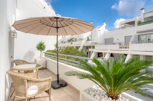 2 chambre Penthouse à vendre à Mijas Costa, Mijas avec piscine garage - 950 000 € (Ref: 9730664)