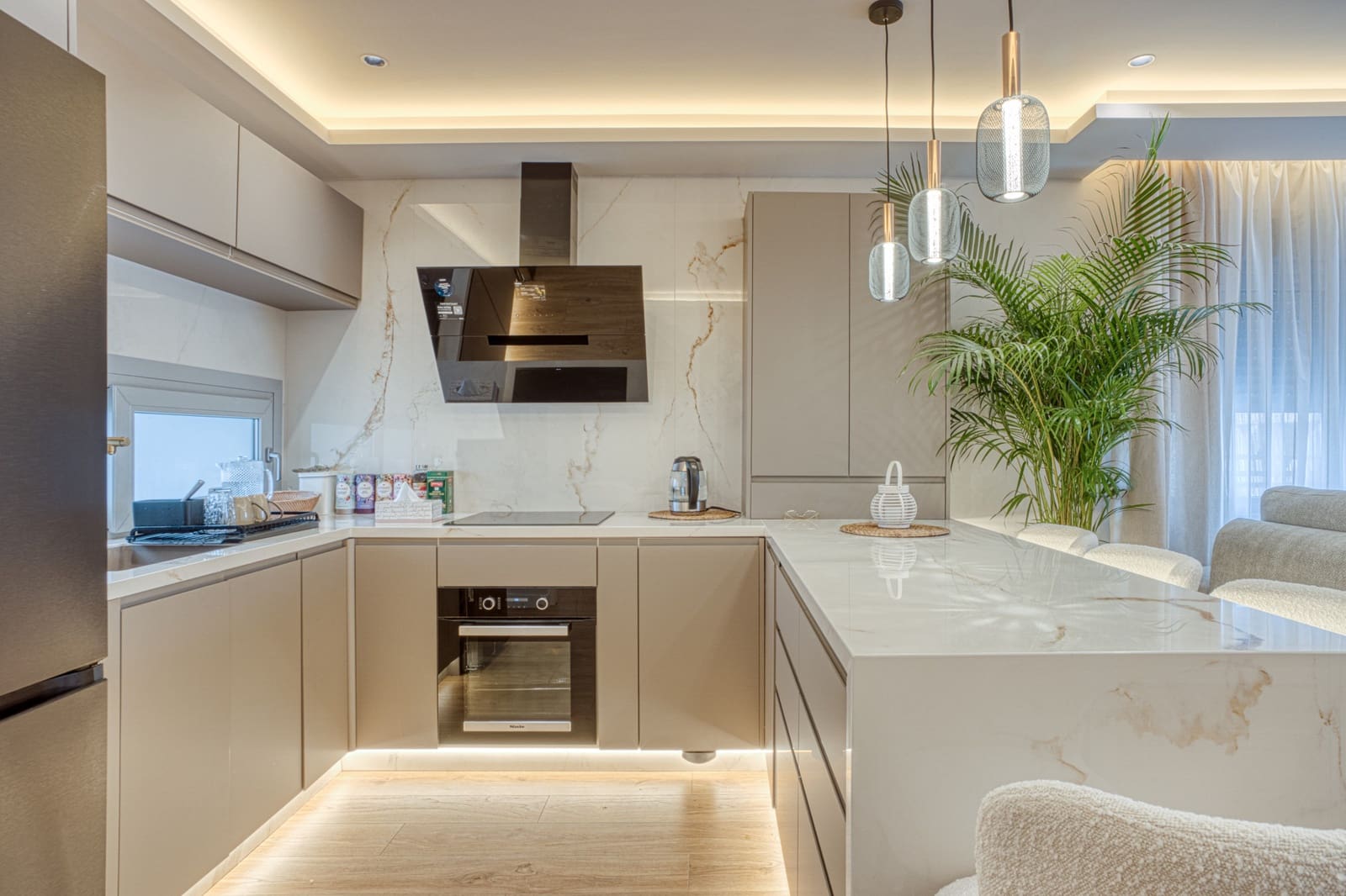 2 Zimmer Penthouse zu verkaufen in Mijas Costa mit Pool Garage - 950.000 € (Ref: 9730664)