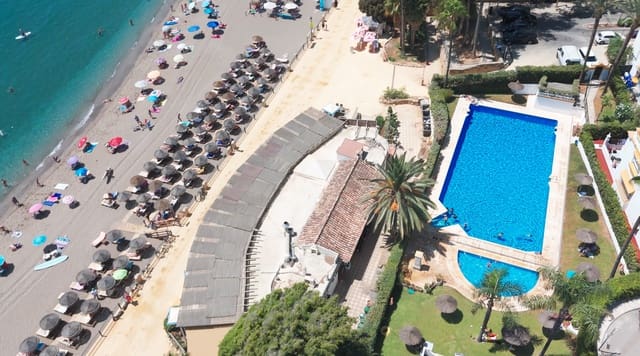 Casa de 5 habitaciones en Marbella en venta con piscina garaje - 2.190.000 € (Ref: 9730666)