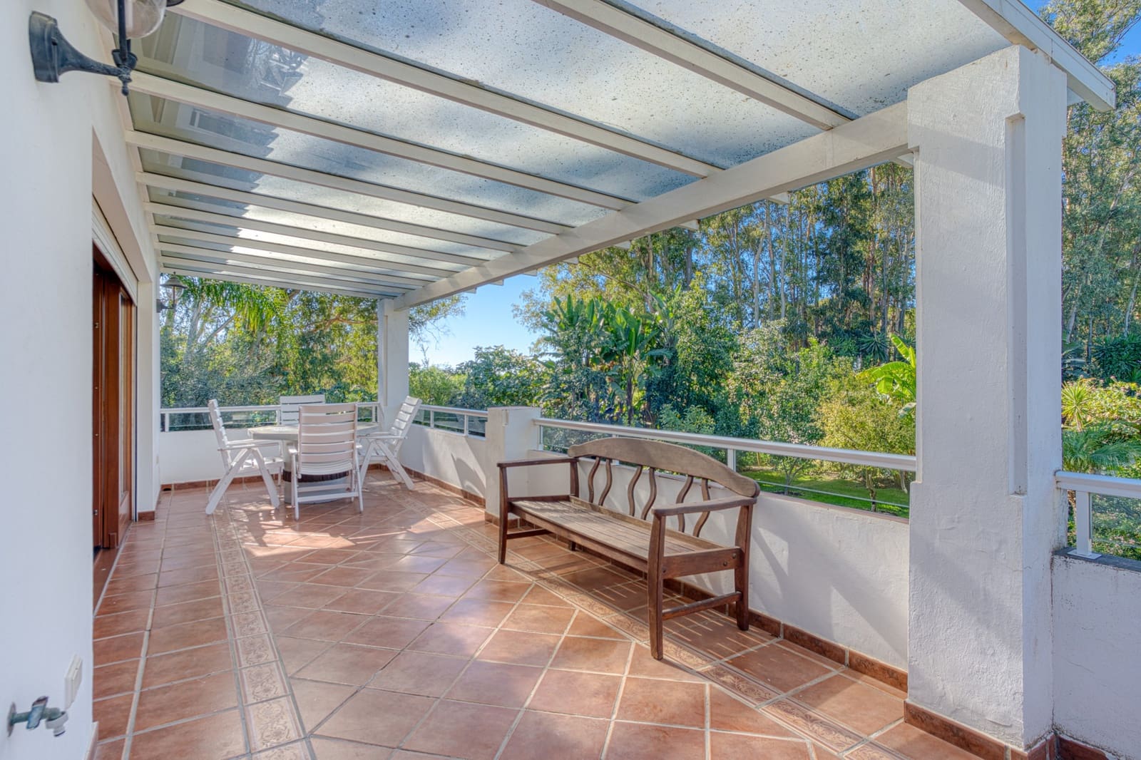 5 bedroom Villa for sale in New Golden Mile with pool garage - € 2,400,000 (Ref: 9730667)