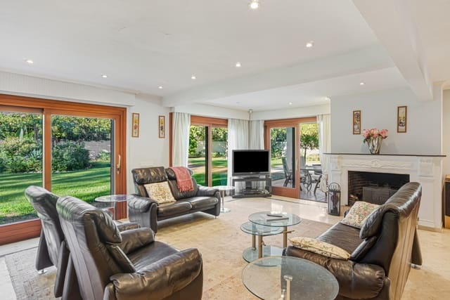 5 sovrum Villa till salu i New Golden Mile, Estepona med pool garage - 2 400 000 € (Ref: 9730667)