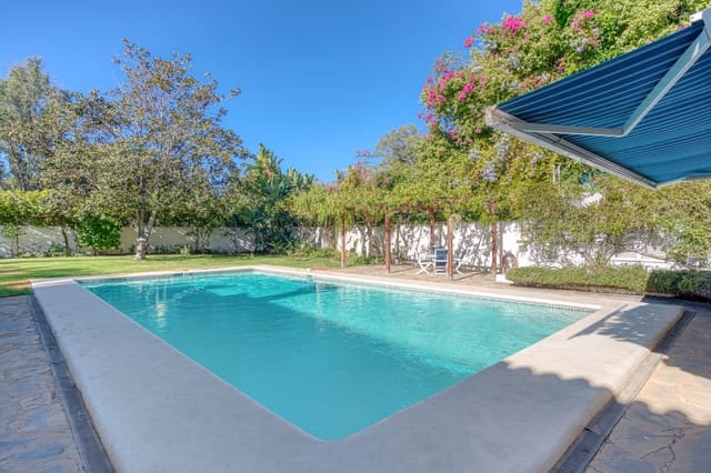 5 sovrum Villa till salu i New Golden Mile, Estepona med pool garage - 2 400 000 € (Ref: 9730667)