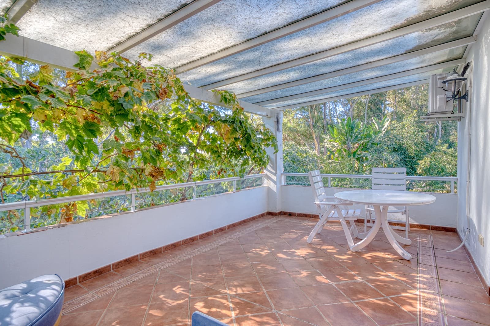 5 bedroom Villa for sale in New Golden Mile with pool garage - € 2,400,000 (Ref: 9730667)