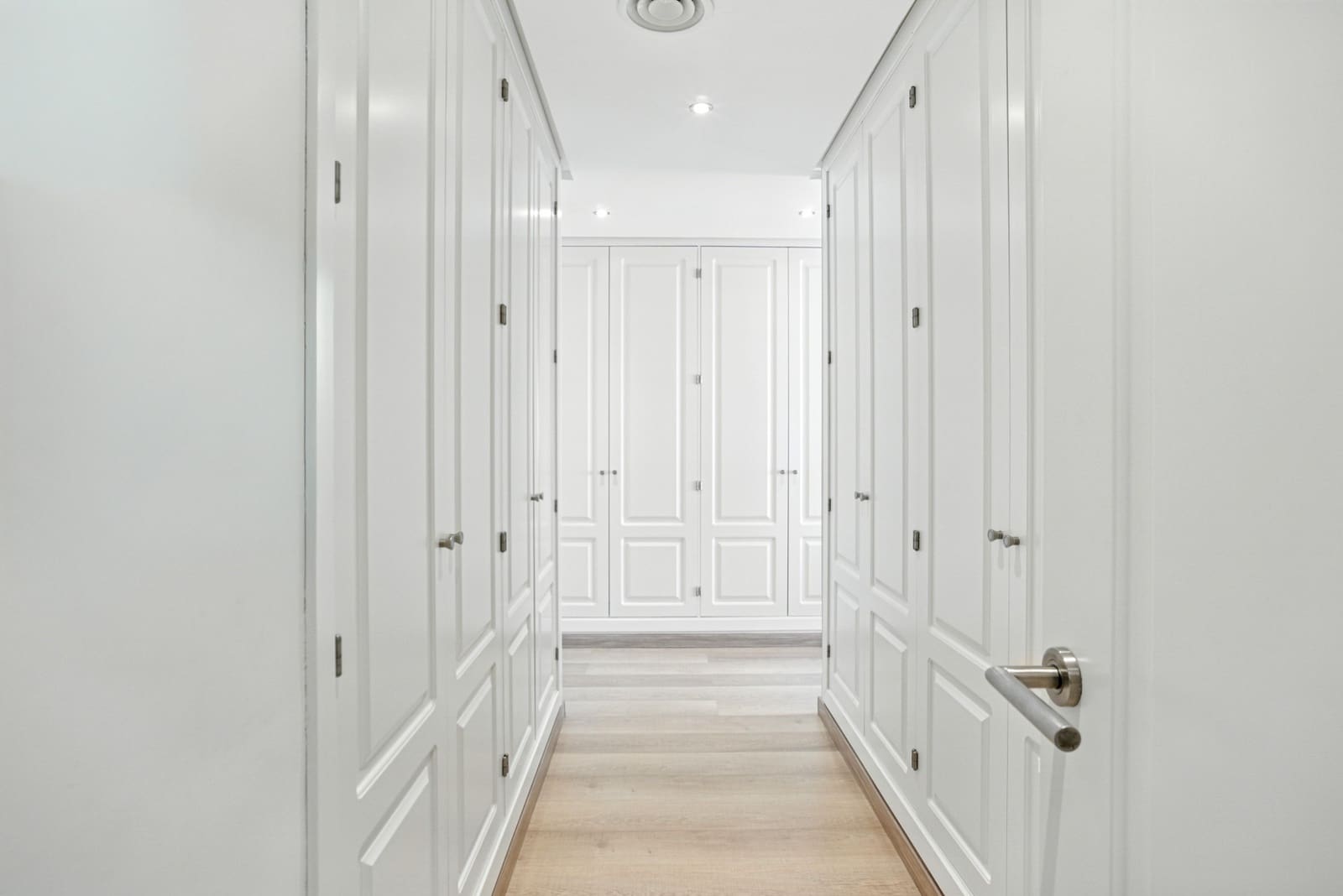 3 slaapkamer Huis te koop in Benahavis met zwembad garage - € 770.000 (Ref: 9730669)