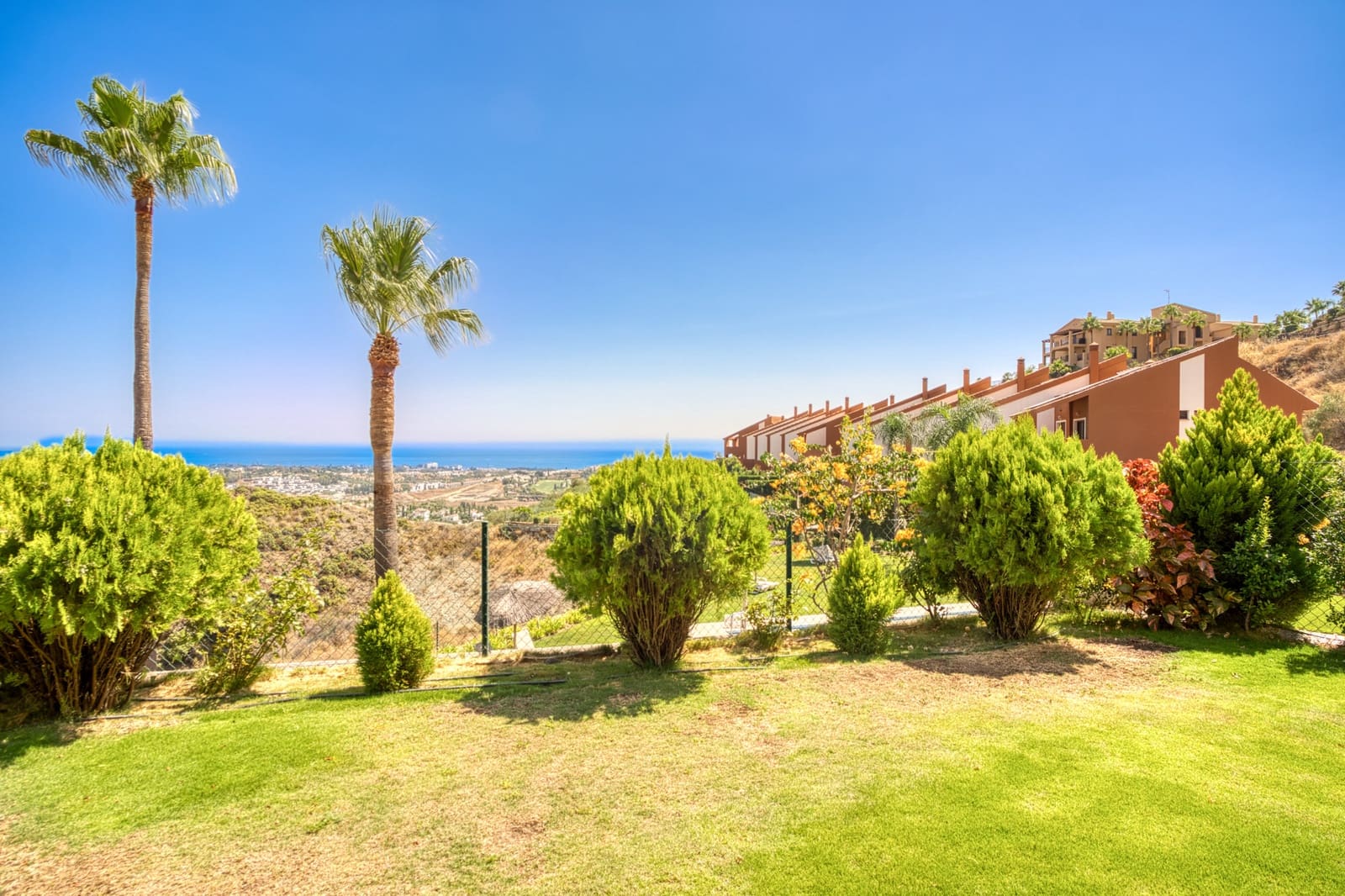 3 slaapkamer Huis te koop in Benahavis met zwembad garage - € 770.000 (Ref: 9730669)