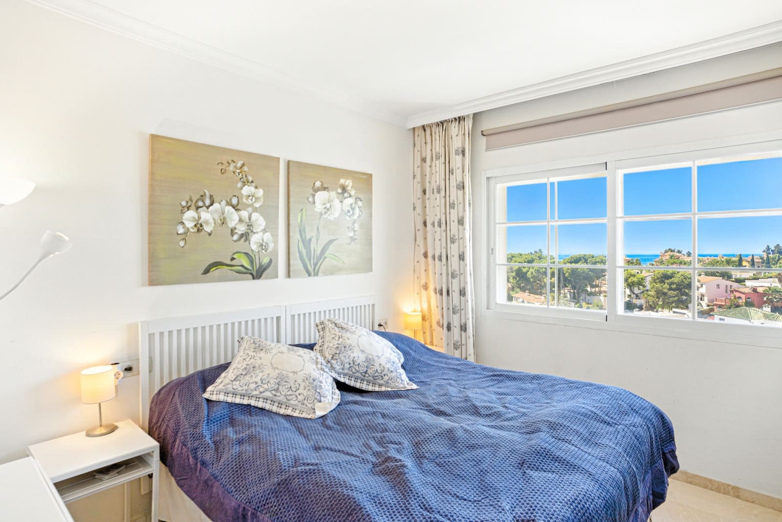 3 bedroom Apartment for sale in Marbella with pool garage - € 1,100,000 (Ref: 9730671)