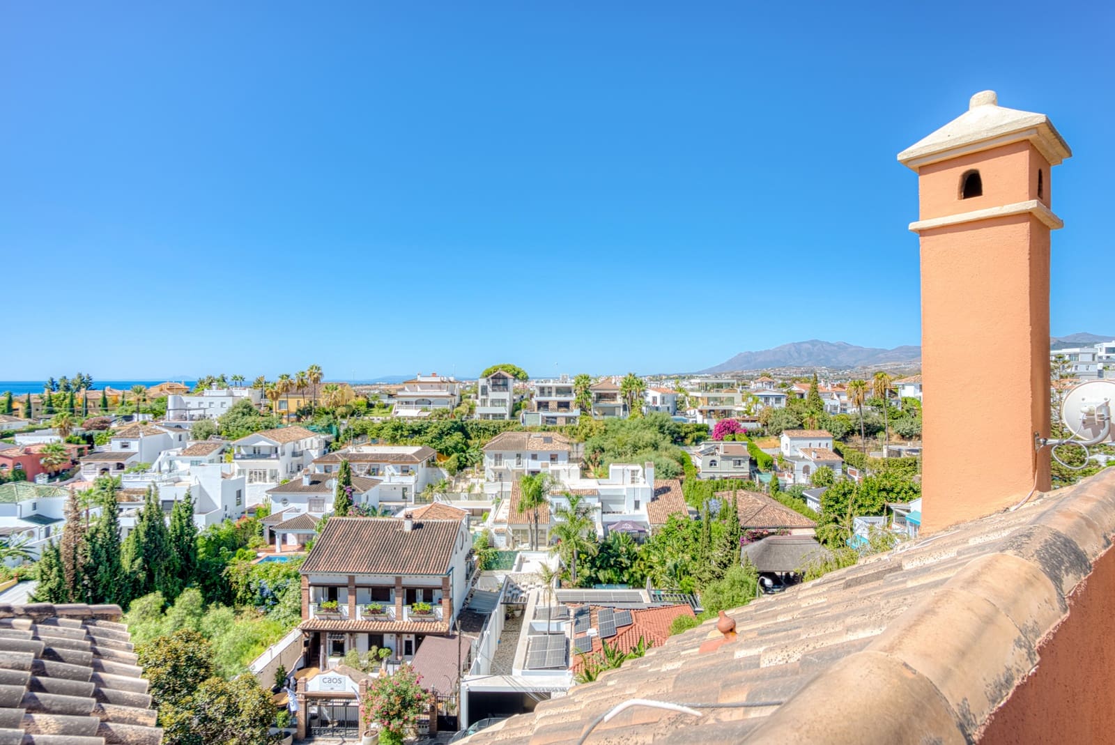 3 bedroom Apartment for sale in Marbella with pool garage - € 1,100,000 (Ref: 9730671)