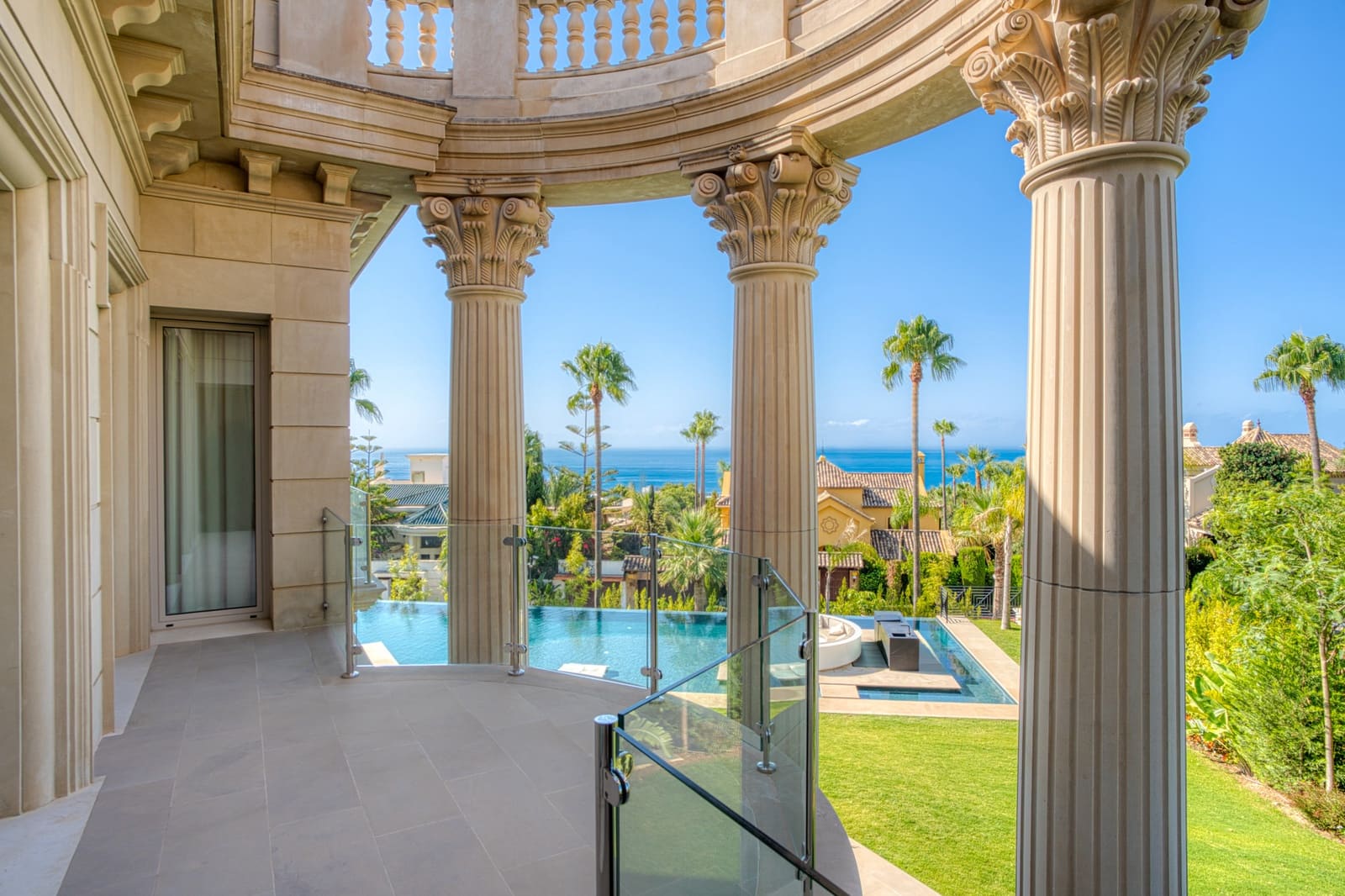 7 Zimmer Villa zu verkaufen in Marbella mit Pool Garage - 20.000.000 € (Ref: 9730672)