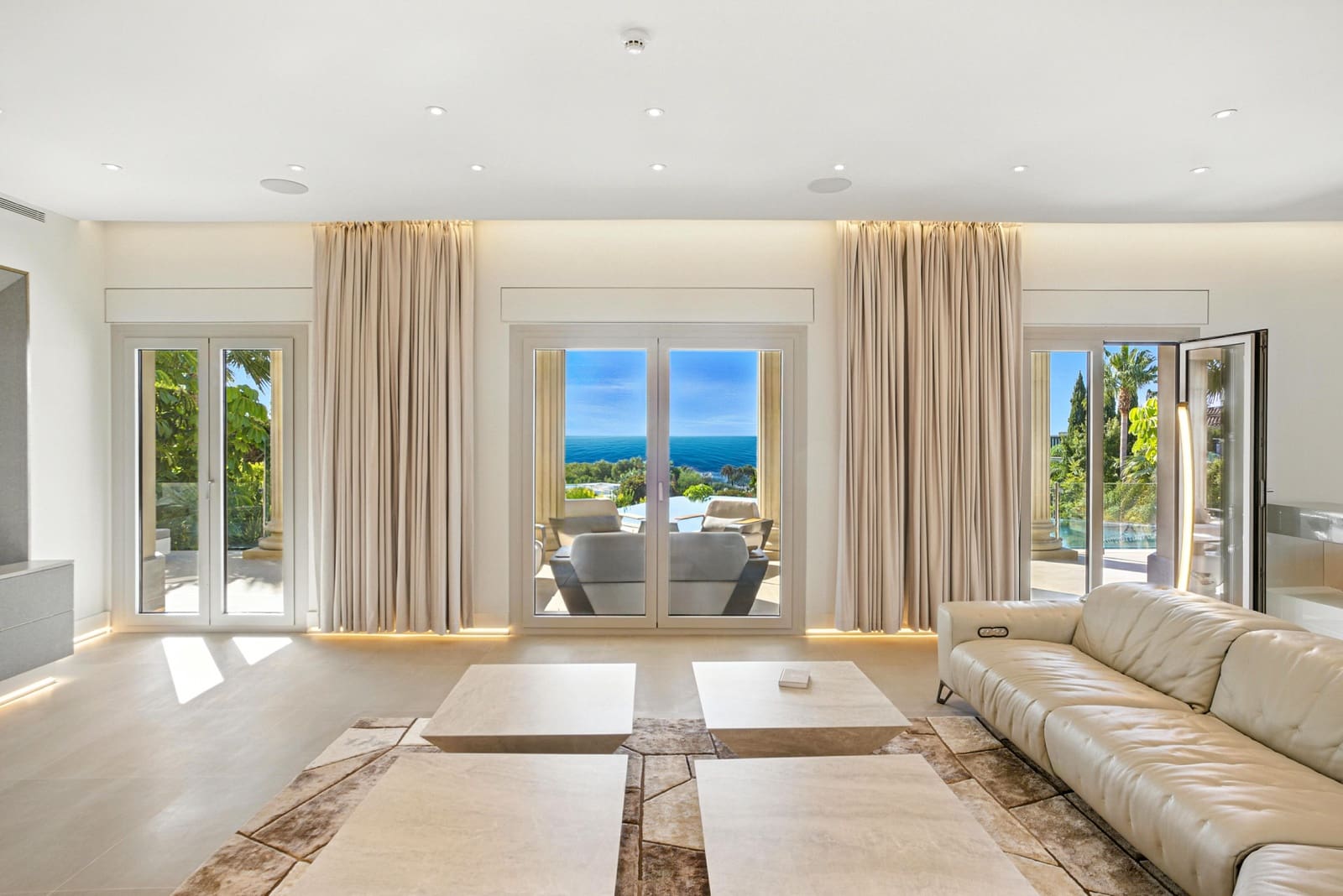 7 Zimmer Villa zu verkaufen in Marbella mit Pool Garage - 20.000.000 € (Ref: 9730672)