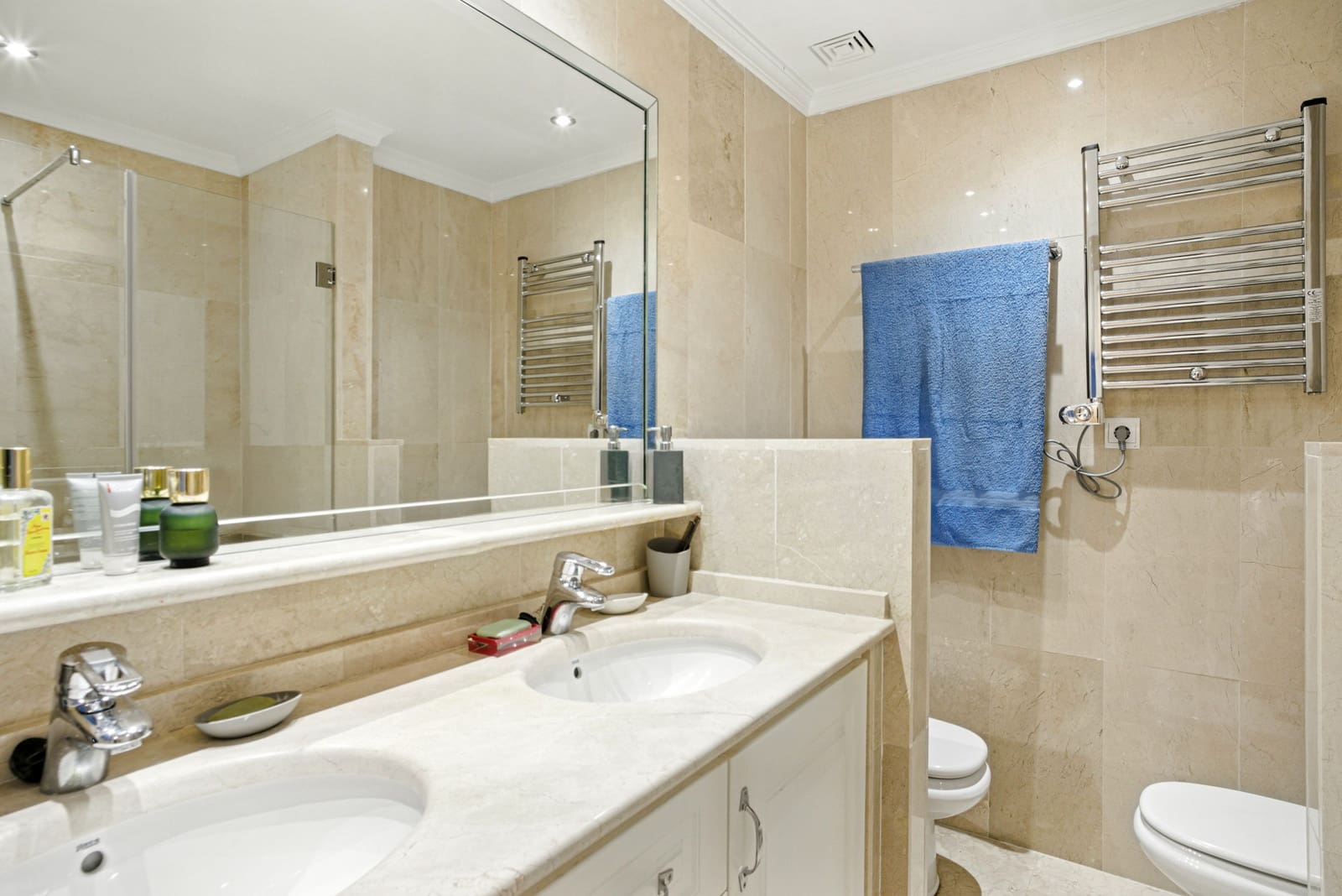 2 soveværelse Lejlighed til salg i Marbella med swimmingpool garage - € 1.100.000 (Ref: 9730673)