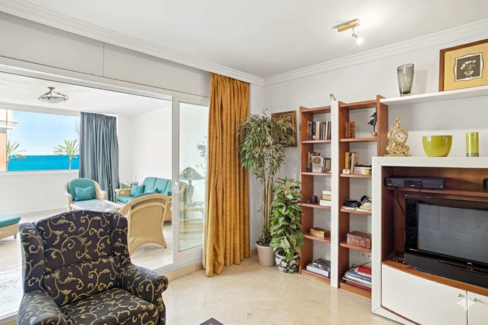 2 Zimmer Apartment zu verkaufen in Marbella mit Pool Garage - 1.100.000 € (Ref: 9730673)