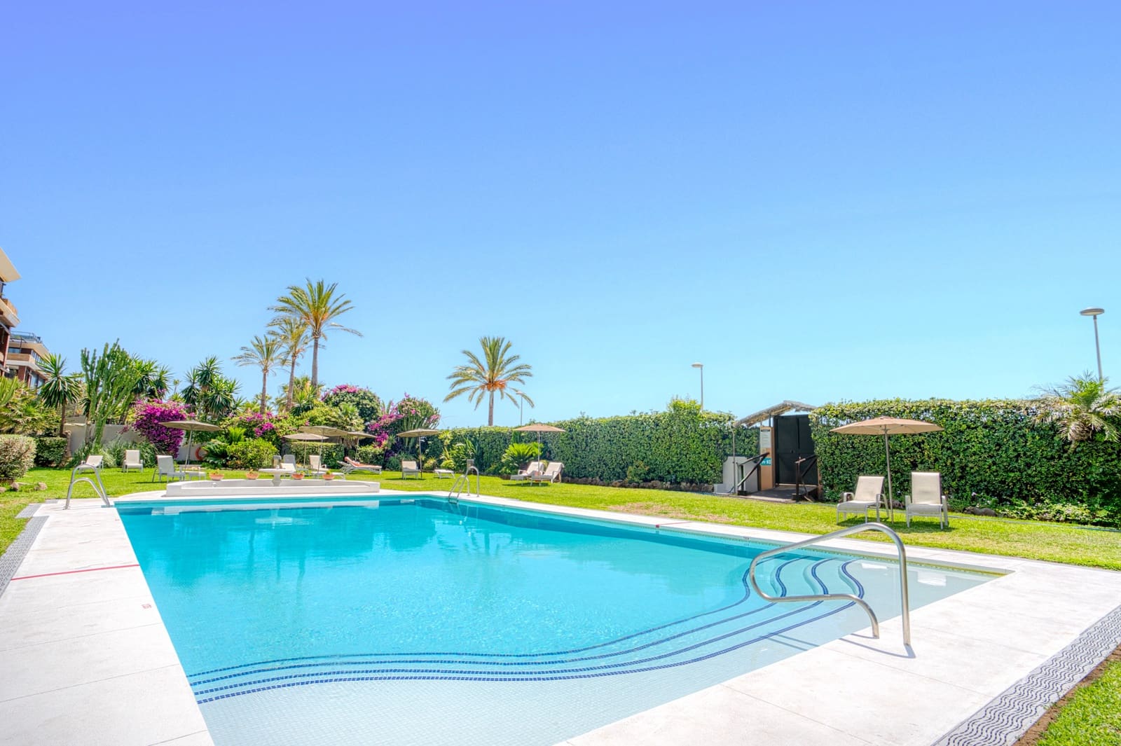 2 Zimmer Apartment zu verkaufen in Marbella mit Pool Garage - 1.100.000 € (Ref: 9730673)