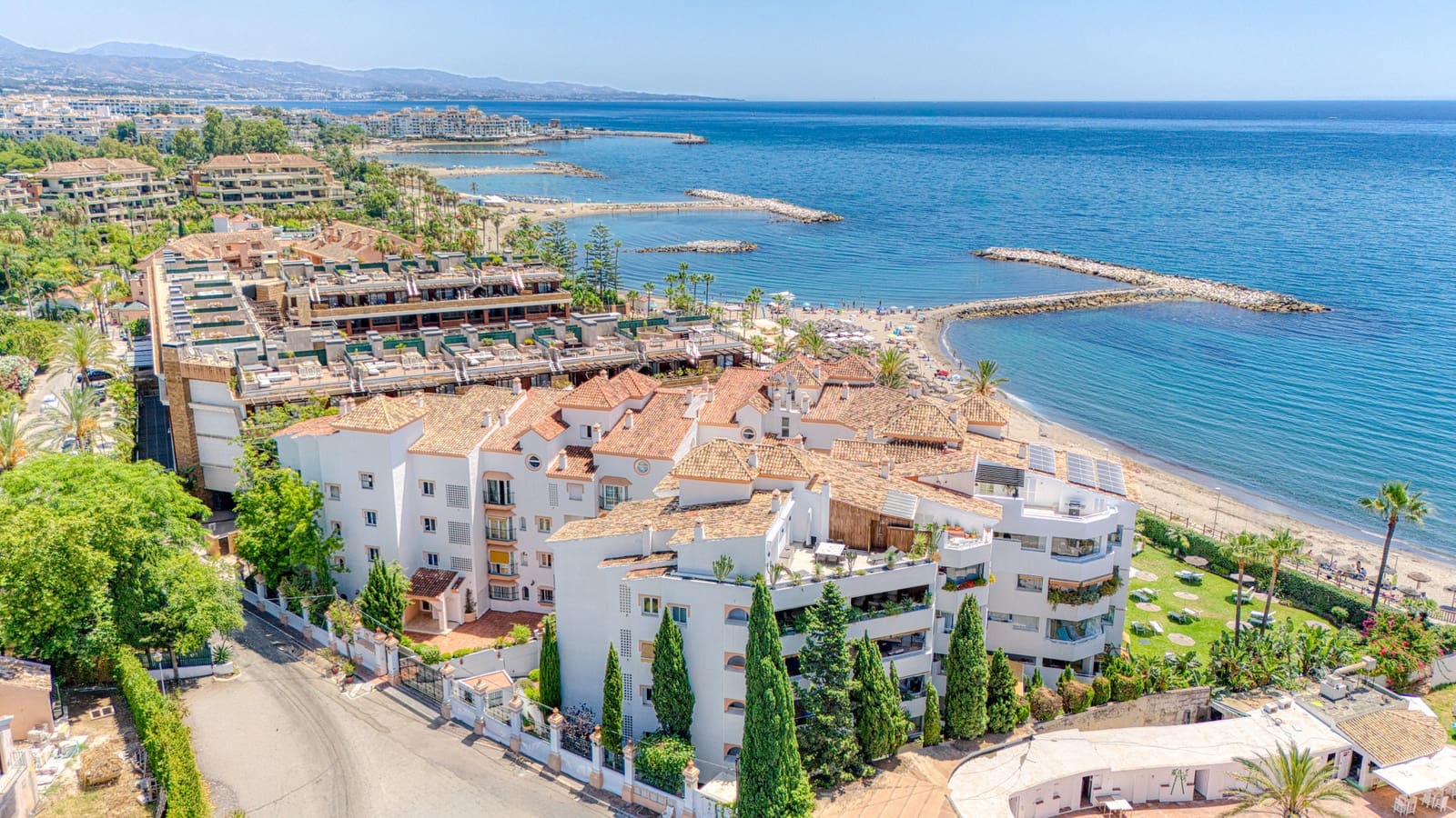 2 Zimmer Apartment zu verkaufen in Marbella mit Pool Garage - 1.100.000 € (Ref: 9730673)