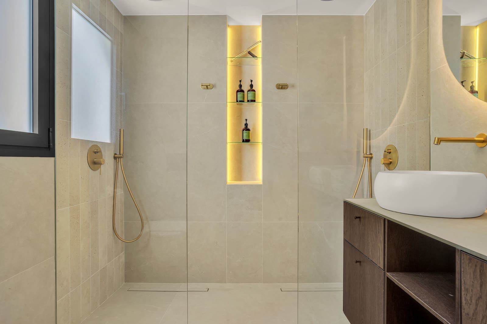 4 Zimmer Ferienbungalow in San Pedro de Alcantara mit Pool Garage - 4.620 € (Ref: 9730675)