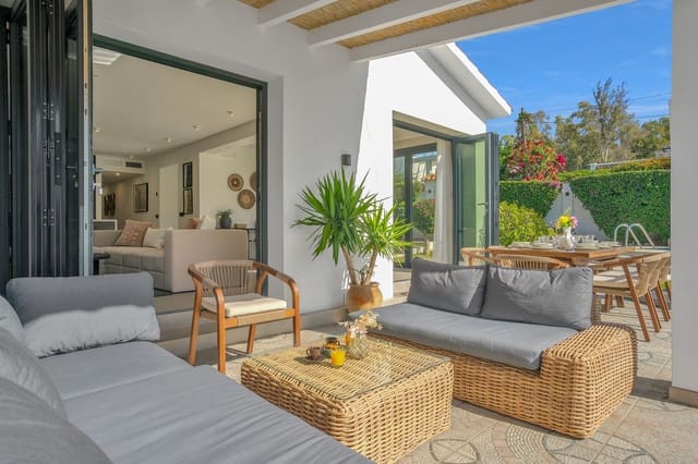 4 sovrum Bungalow för semesterbostäder i San Pedro de Alcantara, Marbella med pool garage - 4 620 € (Ref: 9730675)
