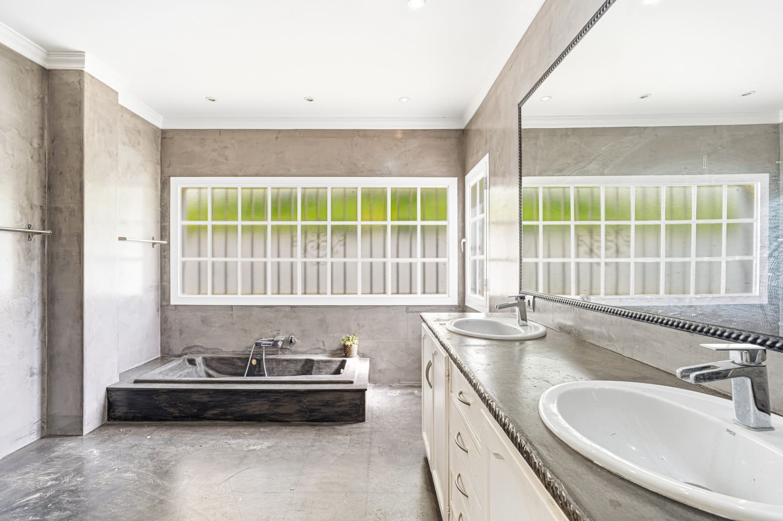 4 camera da letto Villa in vendita in Benahavis con piscina garage - 1.700.000 € (Rif: 9731229)