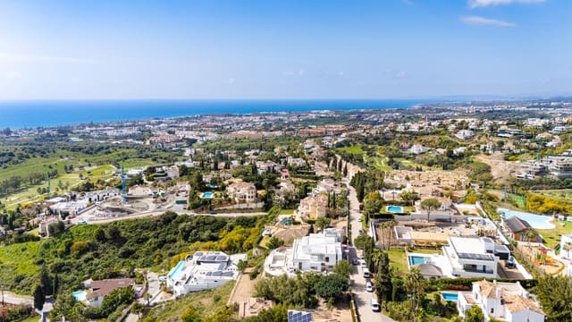 4 soveværelse Villa til salg i Benahavís med swimmingpool garage - € 1.700.000 (Ref: 9731229)