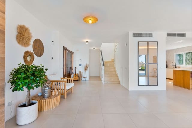 3 bedroom Villa for sale in Riviera del Sol, Mijas with pool garage - € 1,320,000 (Ref: 9736137)