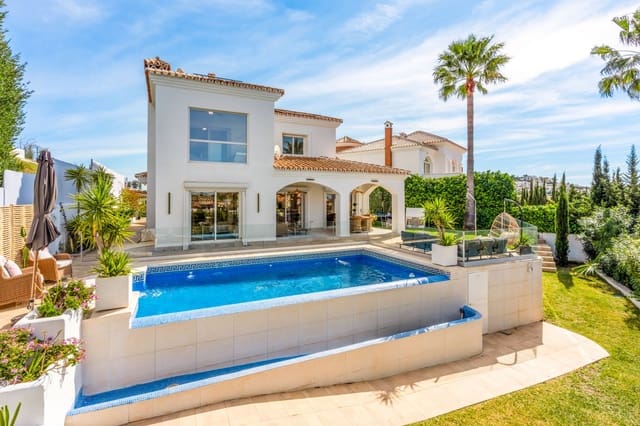 3 bedroom Villa for sale in Riviera del Sol, Mijas with pool garage - € 1,320,000 (Ref: 9736137)