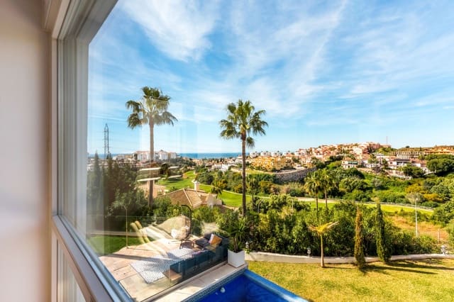 3 bedroom Villa for sale in Riviera del Sol, Mijas with pool garage - € 1,320,000 (Ref: 9736137)