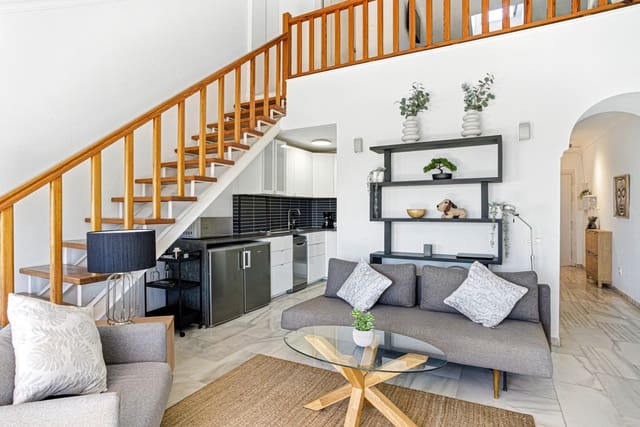 2 soveværelse Penthouse til salg i Marbella med swimmingpool garage - € 485.000 (Ref: 9737281)