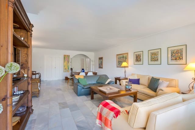 3 sypialnia Apartament na sprzedaż w Bel-Air, Estepona z basenem garażem - 645 000 € (Ref: 9782477)