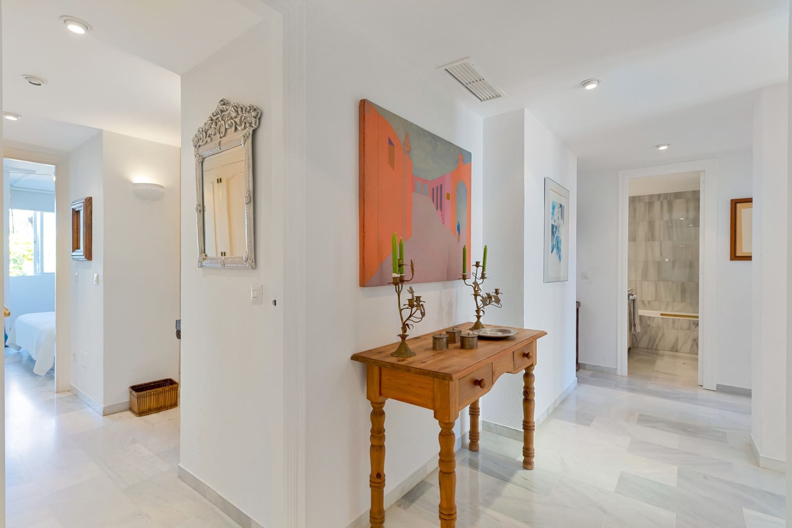 3 sypialnia Apartament na sprzedaż w Bel-Air z basenem garażem - 645 000 € (Ref: 9782477)