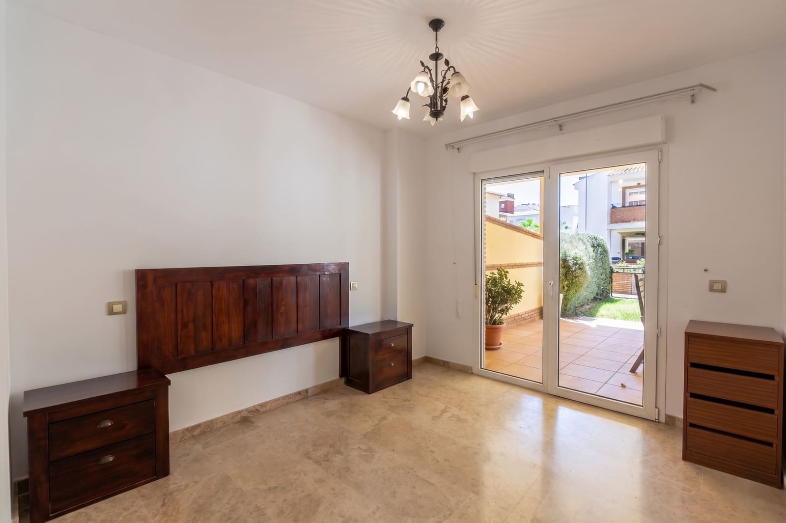 2 sypialnia Apartament na sprzedaż w Riviera del Sol z basenem garażem - 350 000 € (Ref: 9805671)