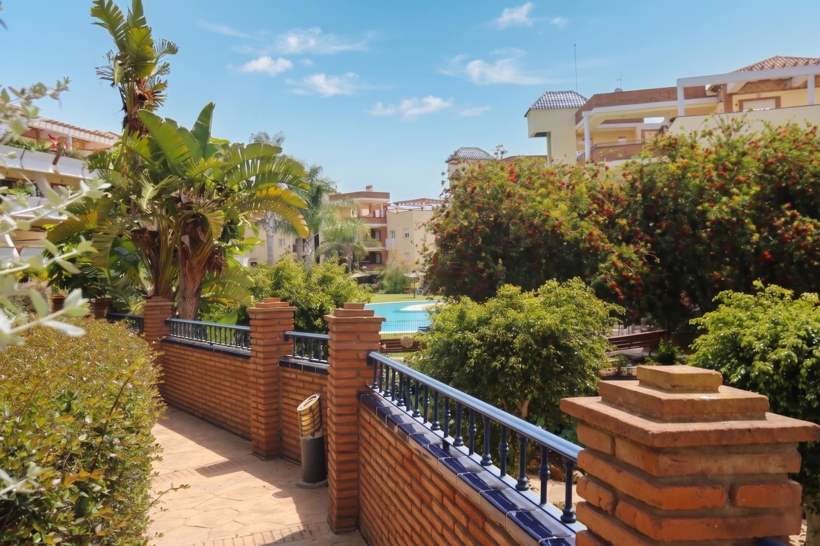 2 sypialnia Apartament na sprzedaż w Riviera del Sol z basenem garażem - 350 000 € (Ref: 9805671)