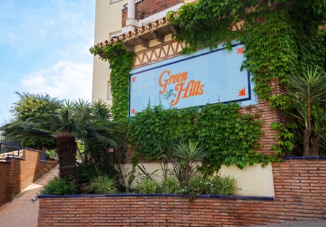 2 chambre Appartement à vendre à Riviera del Sol, Mijas avec piscine garage - 350 000 € (Ref: 9805671)