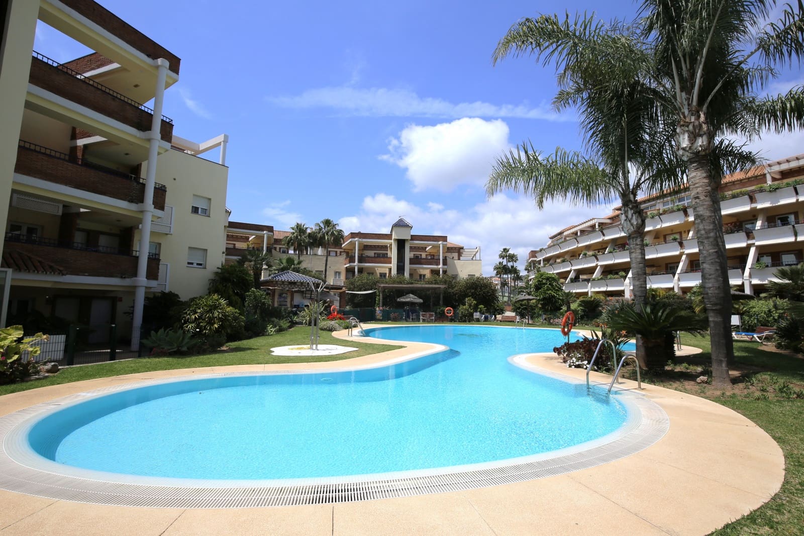 2 sypialnia Apartament na sprzedaż w Riviera del Sol z basenem garażem - 350 000 € (Ref: 9805671)