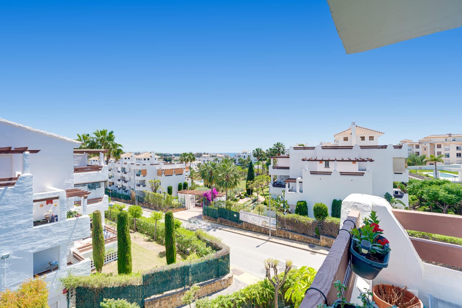 3 chambre Appartement à vendre à New Golden Mile avec piscine garage - 449 000 € (Ref: 9828019)