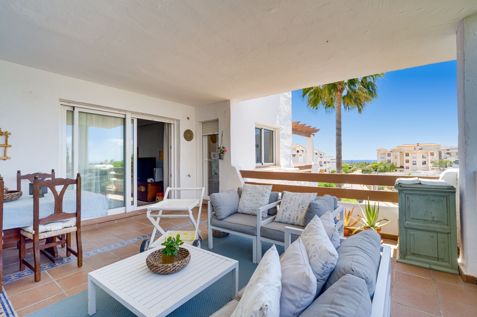 3 chambre Appartement à vendre à New Golden Mile avec piscine garage - 449 000 € (Ref: 9828019)