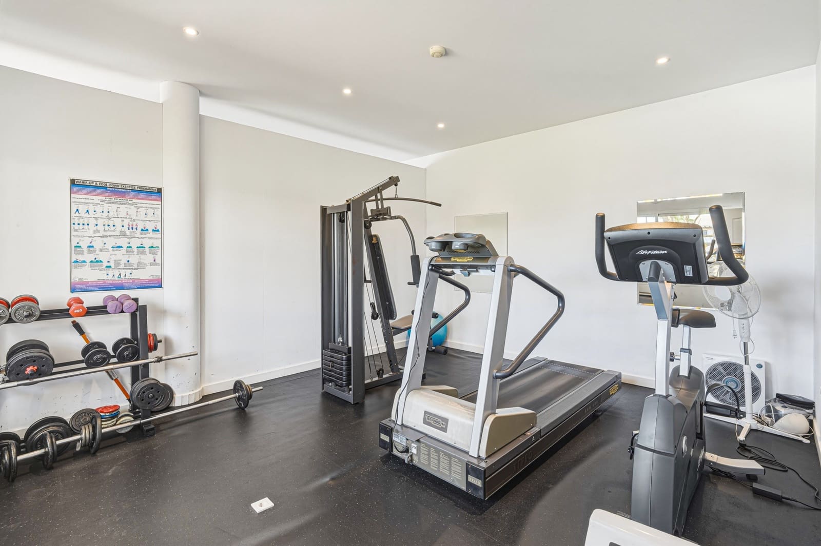 3 chambre Appartement à vendre à New Golden Mile avec piscine garage - 449 000 € (Ref: 9828019)