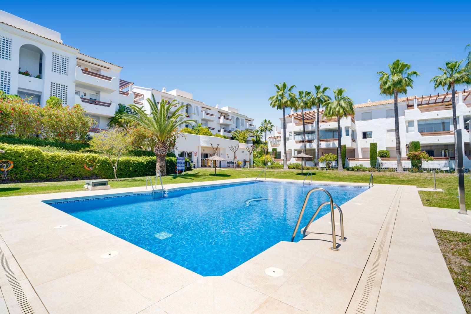 3 chambre Appartement à vendre à New Golden Mile avec piscine garage - 449 000 € (Ref: 9828019)