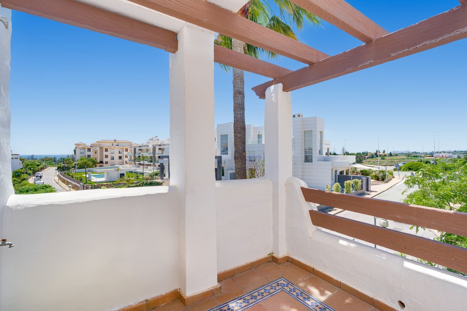 3 chambre Appartement à vendre à New Golden Mile avec piscine garage - 449 000 € (Ref: 9828019)