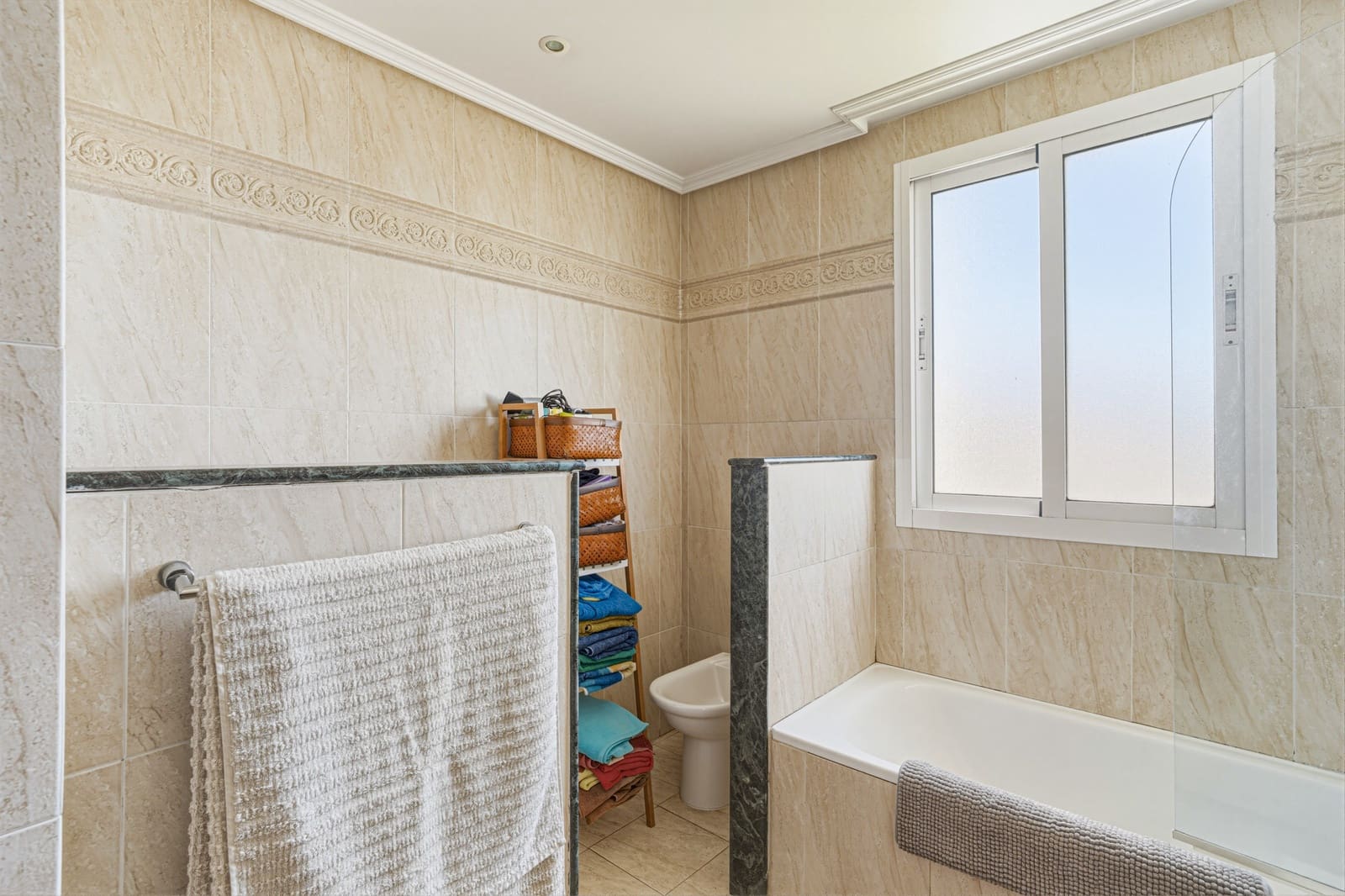 3 chambre Appartement à vendre à New Golden Mile avec piscine garage - 449 000 € (Ref: 9828019)