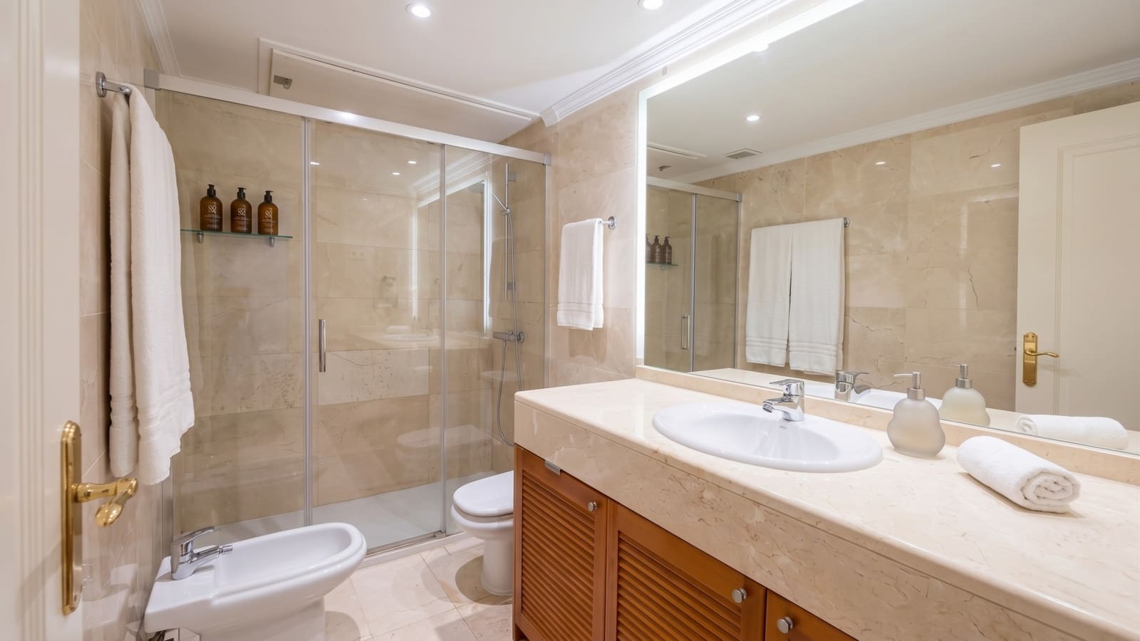 4 soveværelse Penthouse til salg i Marbella med swimmingpool garage - € 895.000 (Ref: 9841414)