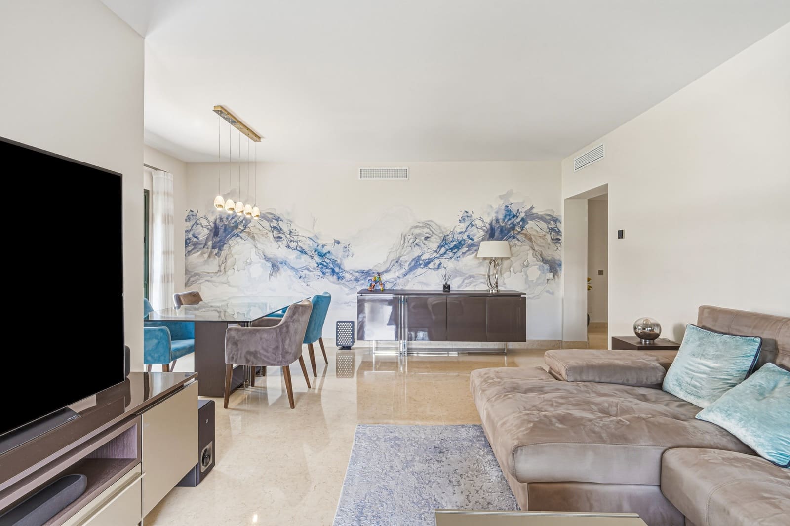 2 slaapkamer Appartement te koop in Benahavis met zwembad garage - € 625.000 (Ref: 9844207)
