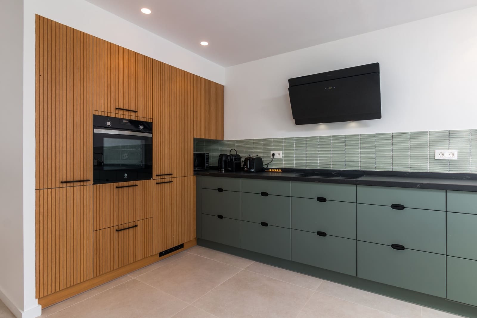 2 bedroom Townhouse for sale in Istan with pool - € 450,000 (Ref: 9854611)