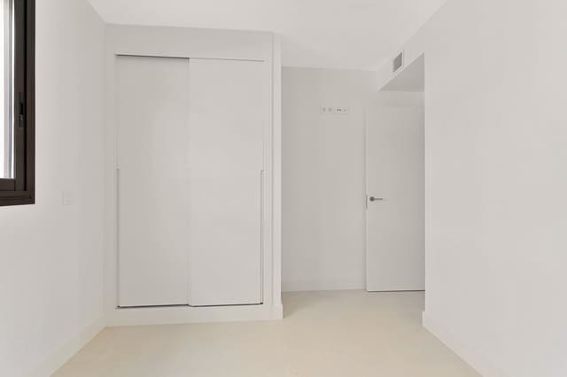 3 sypialnia Apartament na sprzedaż w El Higuerón, Fuengirola z basenem garażem - 679 000 € (Ref: 9856324)