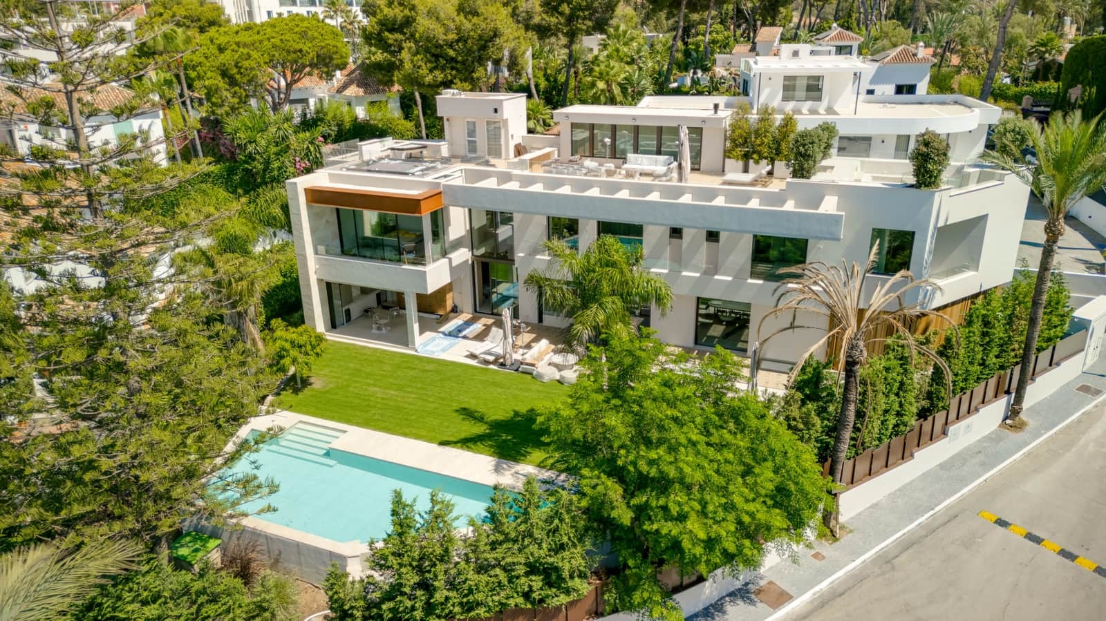 5 chambre Villa/Maison à vendre à Marbella avec piscine garage - 7 300 000 € (Ref: 9912237)