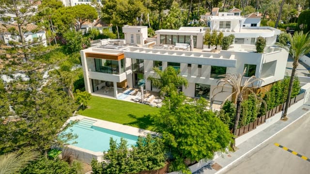 5 slaapkamer Villa te koop in Marbella met zwembad garage - € 7.300.000 (Ref: 9912237)