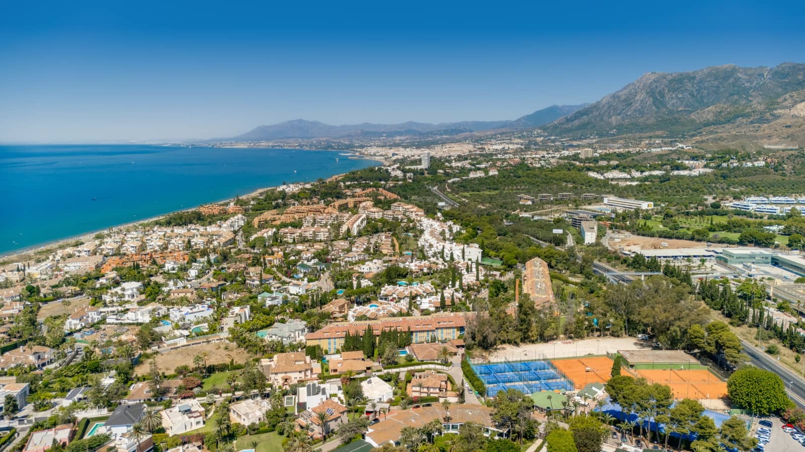 5 chambre Villa/Maison à vendre à Marbella avec piscine garage - 7 300 000 € (Ref: 9912237)