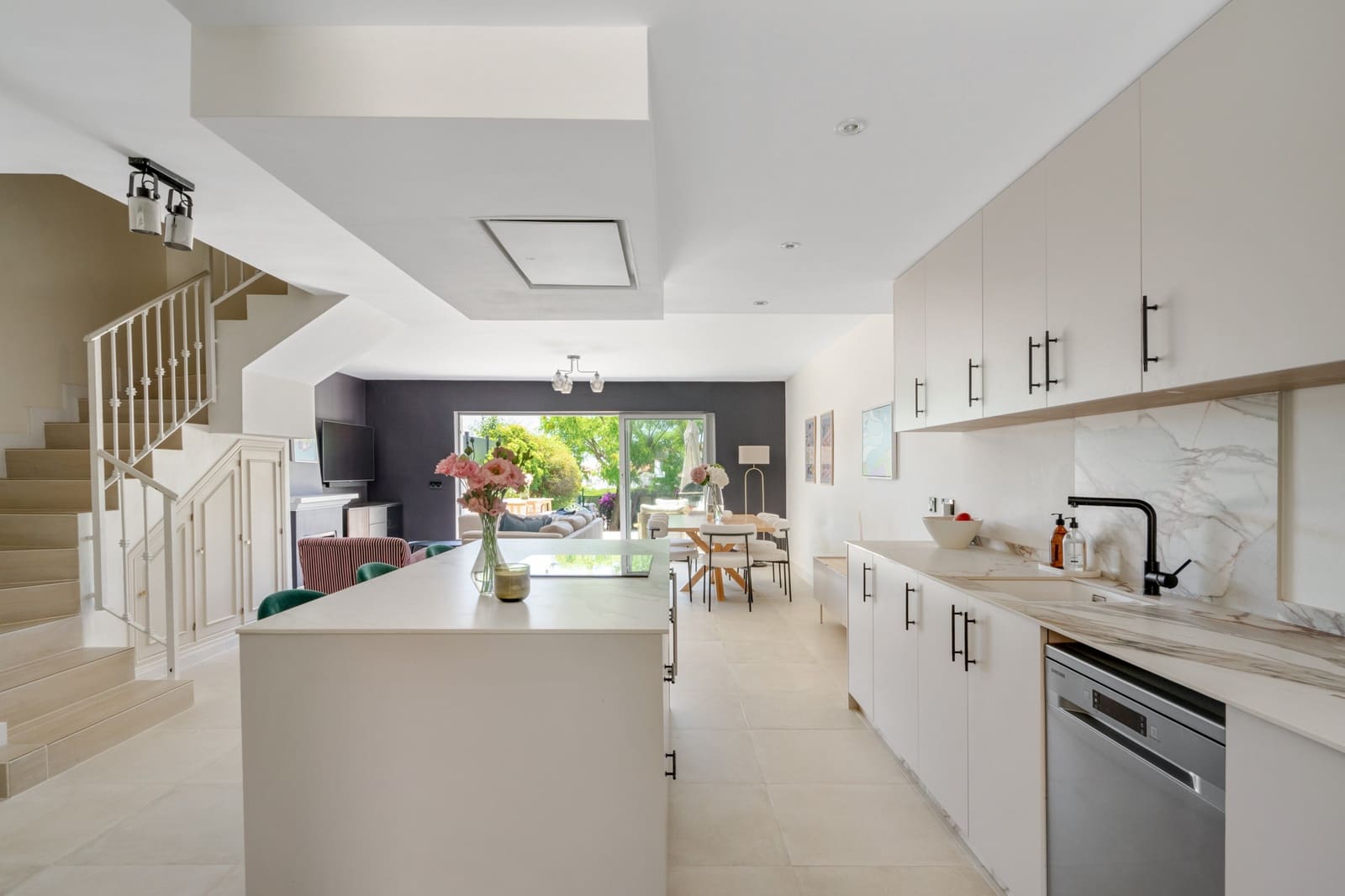 3 camera da letto Casa in vendita in New Golden Mile con piscina garage - 595.000 € (Rif: 9926461)