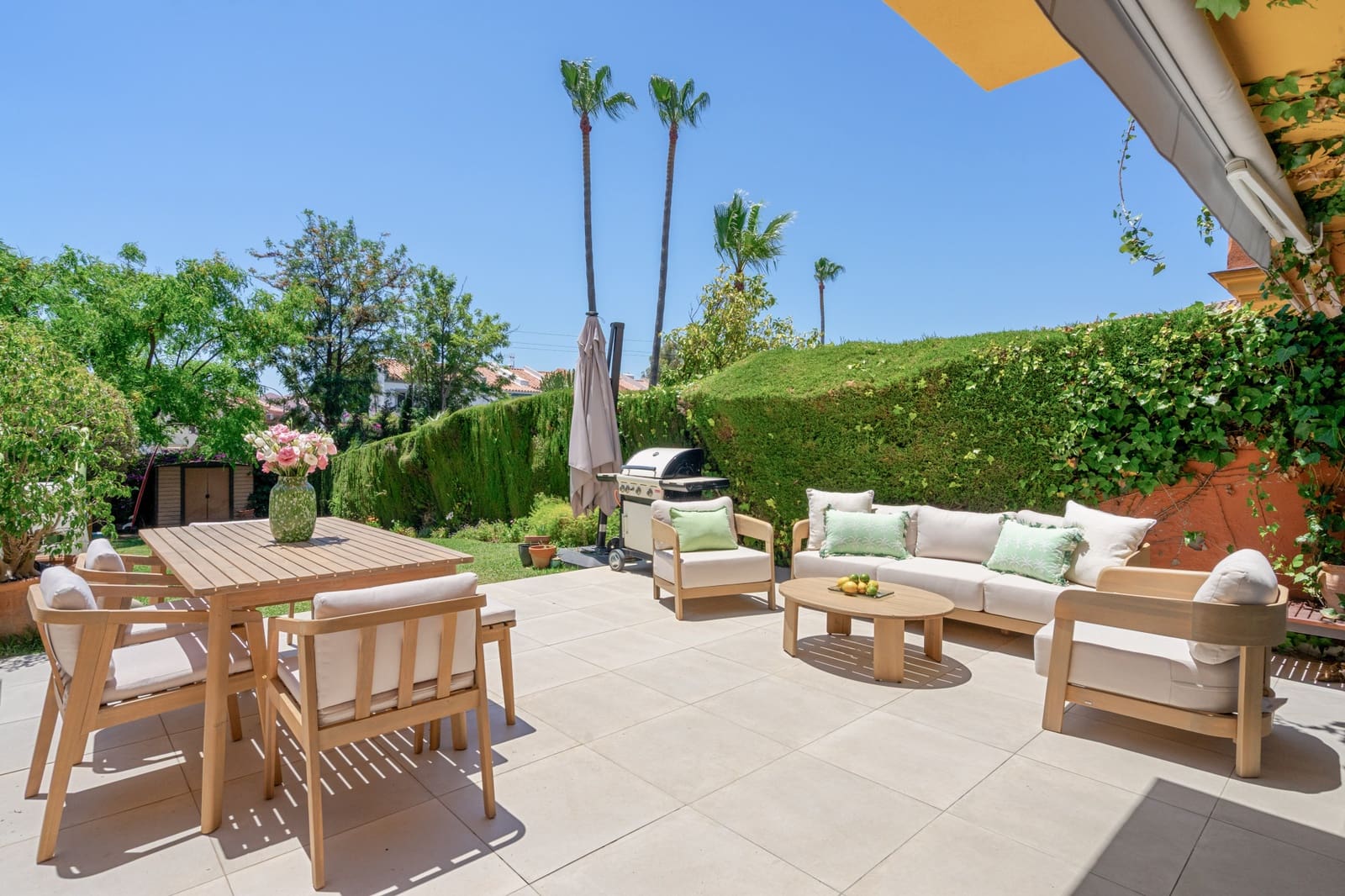 3 camera da letto Casa in vendita in New Golden Mile con piscina garage - 595.000 € (Rif: 9926461)