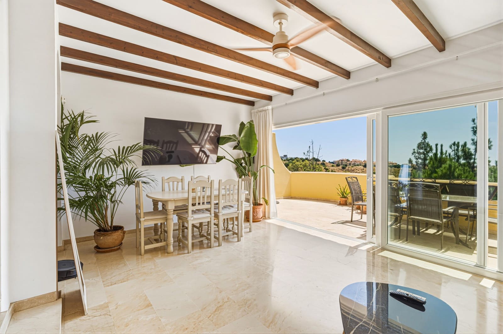 Casa de 3 habitaciones en Calahonda en venta con garaje - 568.000 € (Ref: 9937309)