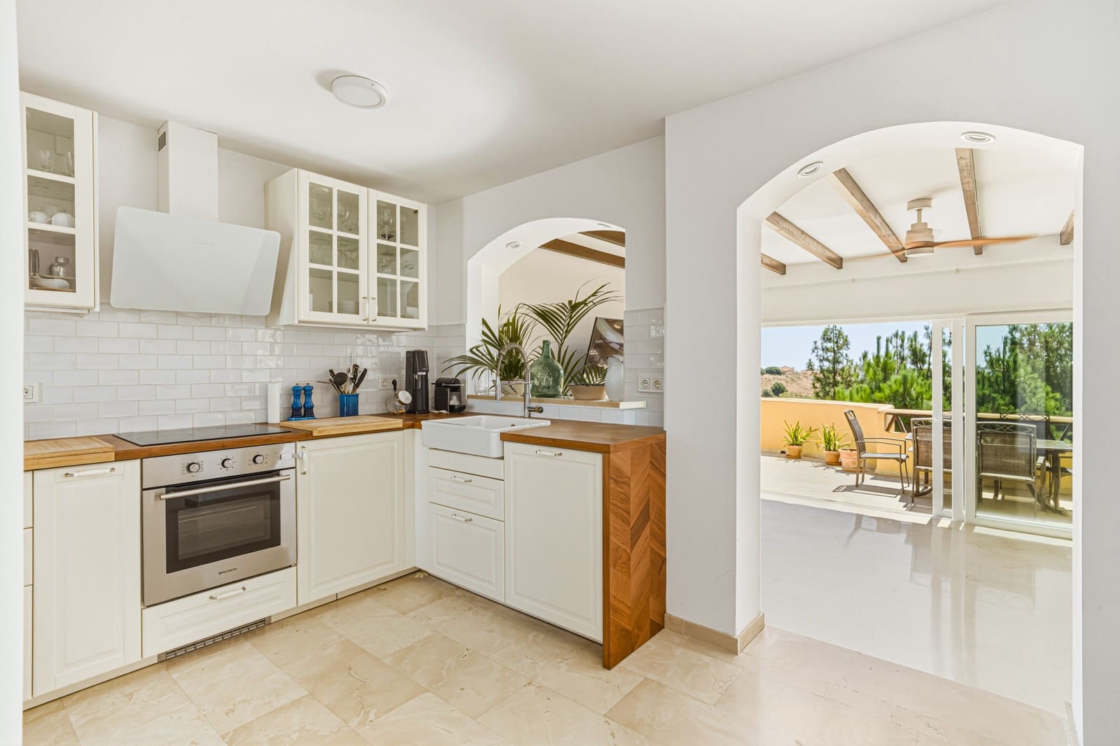 Casa de 3 habitaciones en Calahonda en venta con garaje - 568.000 € (Ref: 9937309)