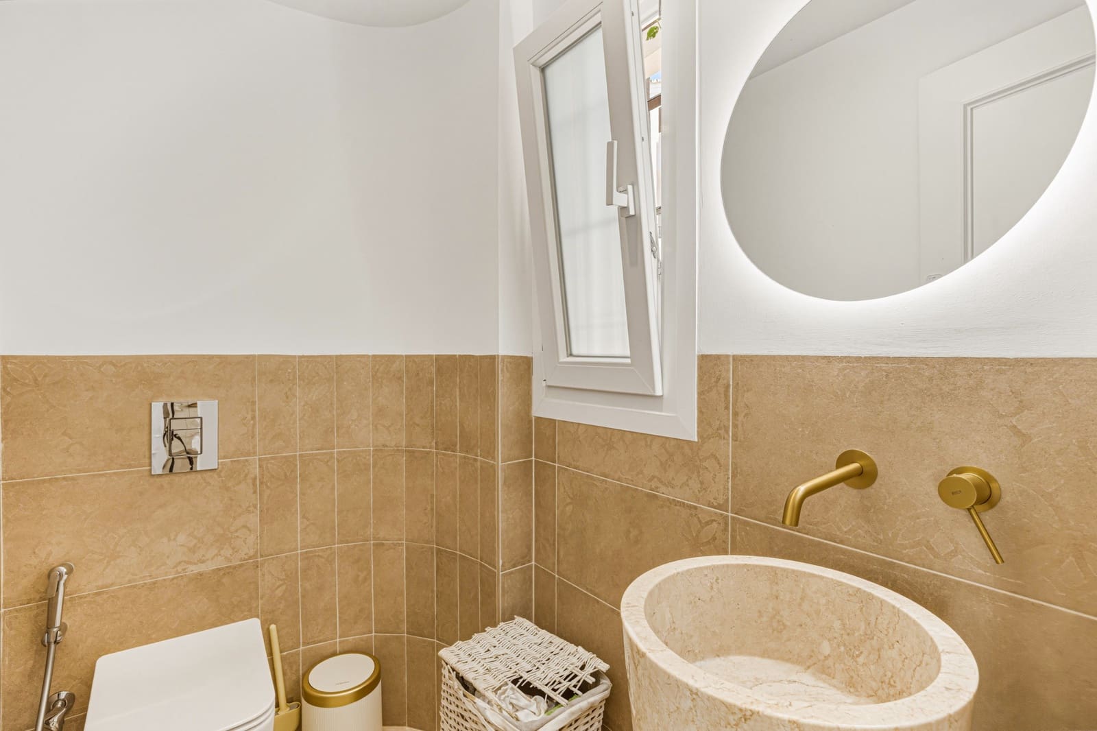 Casa de 3 habitaciones en Calahonda en venta con garaje - 568.000 € (Ref: 9937309)